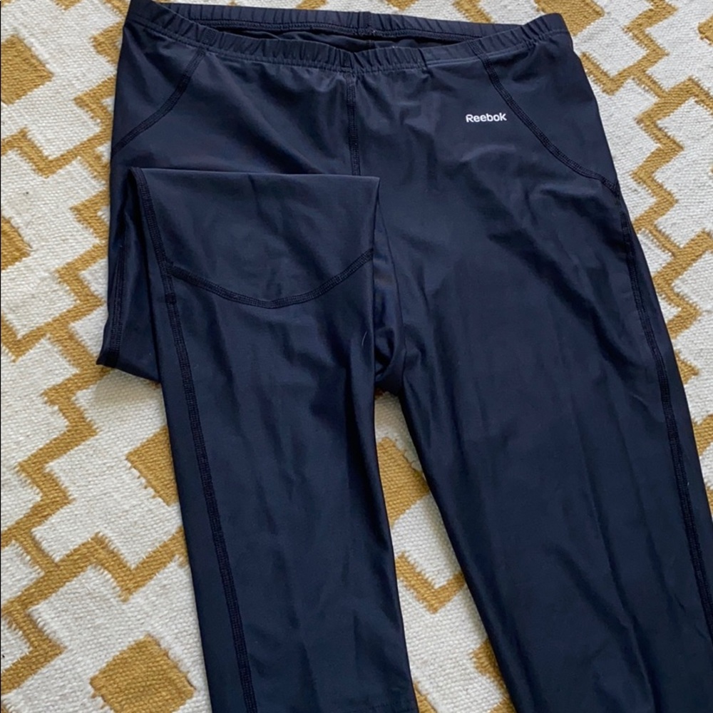 Black running leggings